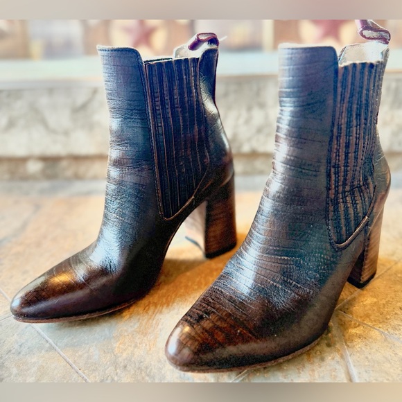 Freebird by Steven Shoes - Freebird Janelle Boots 7 Leather Ankle Western Stacked Heel Made Mexico Distress